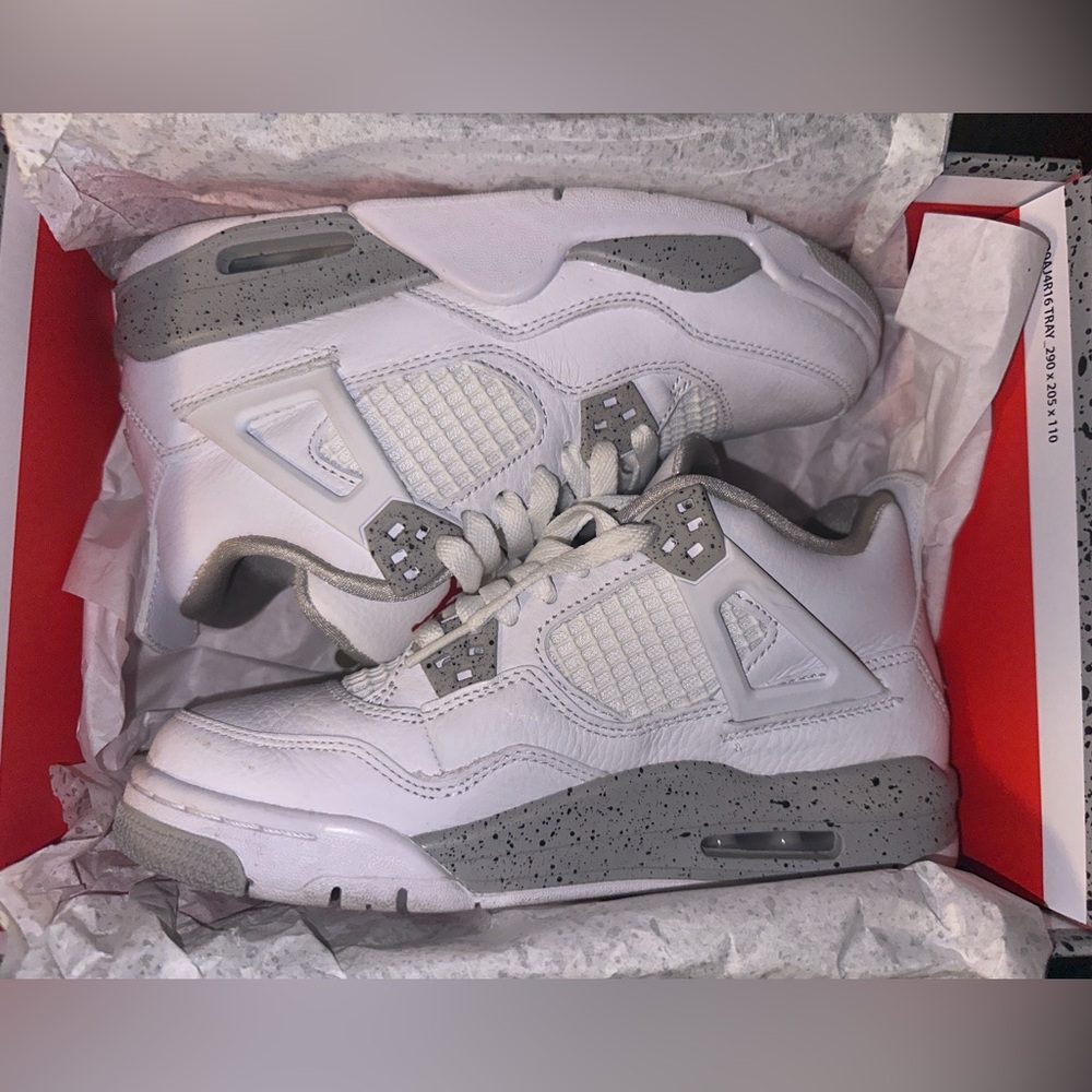 Jordan retro 4